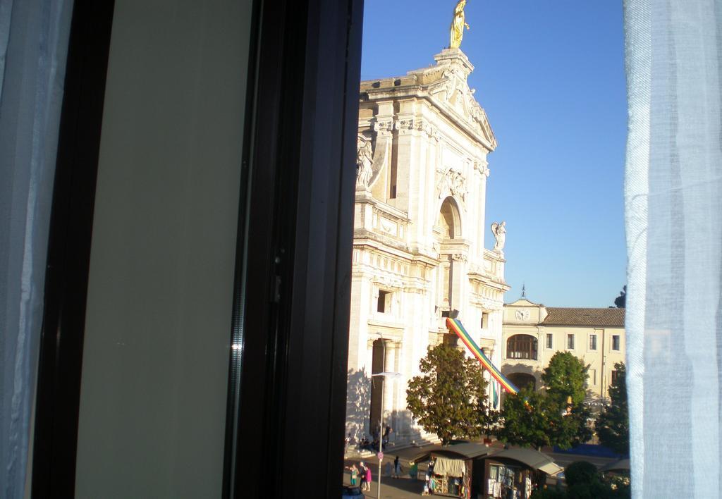 Hotel Piazza Degli Angeli Asyż Pokój zdjęcie